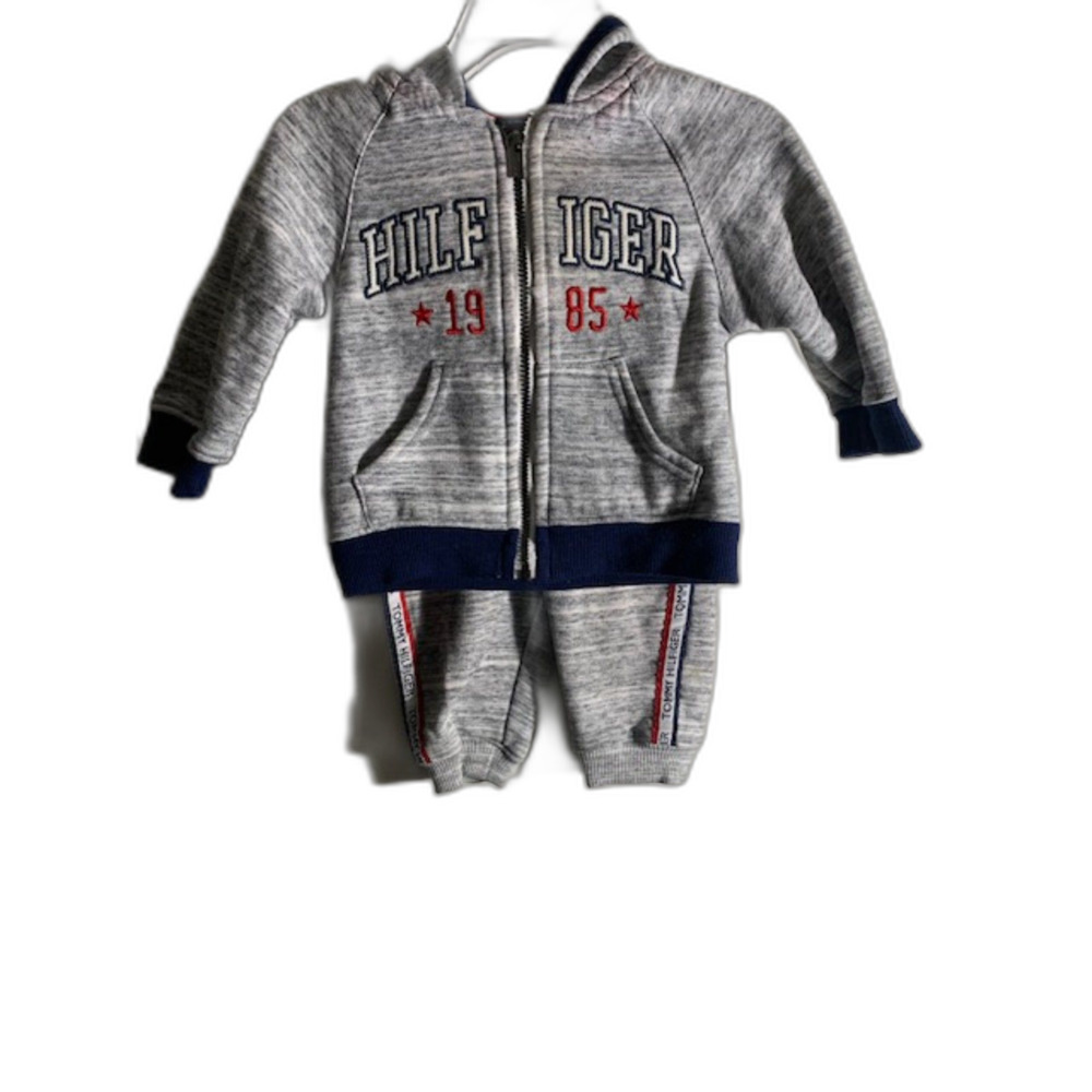 Gray Hilfiger Sweatsuit 3/6 Months